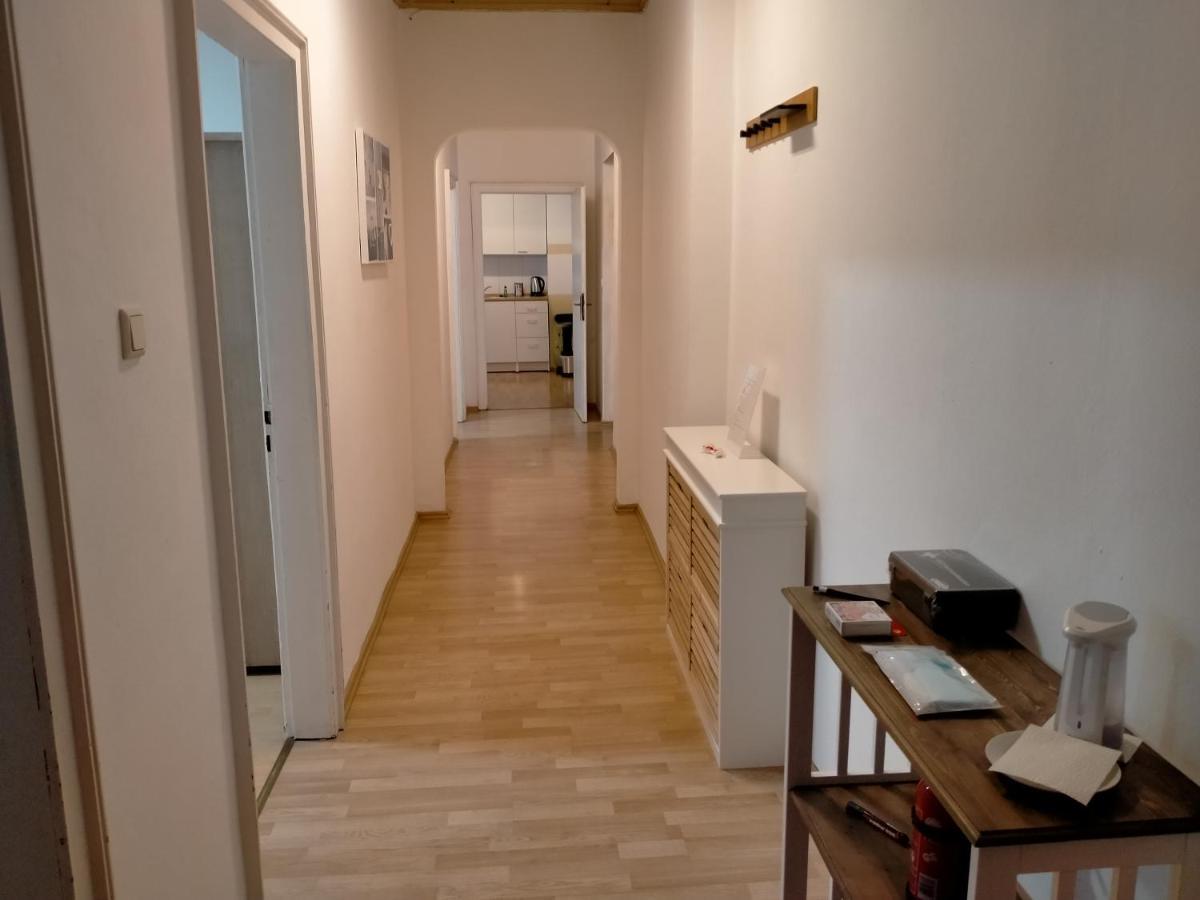 Ferienwohnung Macfewo Im Zentrum Von Mayen Exterior photo