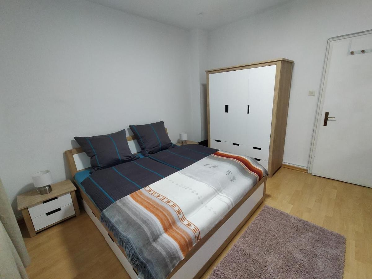 Ferienwohnung Macfewo Im Zentrum Von Mayen Exterior photo